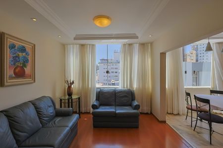 Apartamento à venda com 122m², 3 quartos e 2 vagas Apartamento à venda com 122m², 3 quartos e 2 vagasSala