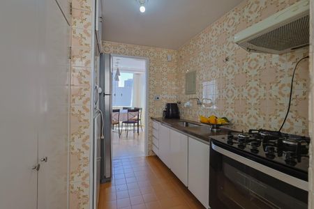 Apartamento à venda com 122m², 3 quartos e 2 vagas Apartamento à venda com 122m², 3 quartos e 2 vagasCozinha