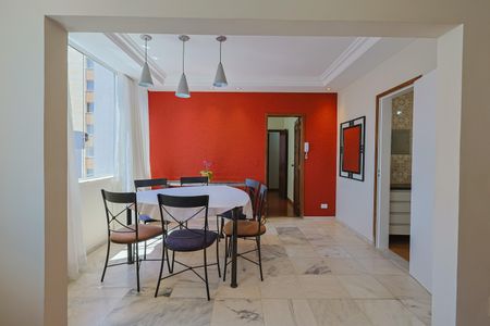 Apartamento à venda com 122m², 3 quartos e 2 vagas Apartamento à venda com 122m², 3 quartos e 2 vagasSala de Jantar