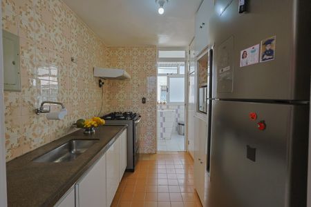 Apartamento à venda com 122m², 3 quartos e 2 vagas Apartamento à venda com 122m², 3 quartos e 2 vagasCozinha