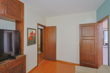 Apartamento à venda com 122m², 3 quartos e 2 vagas Apartamento à venda com 122m², 3 quartos e 2 vagasSala de TV