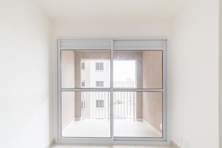 Sala de apartamento à venda com 2 quartos, 34m² em Parque Industrial Tomas Edson, São Paulo