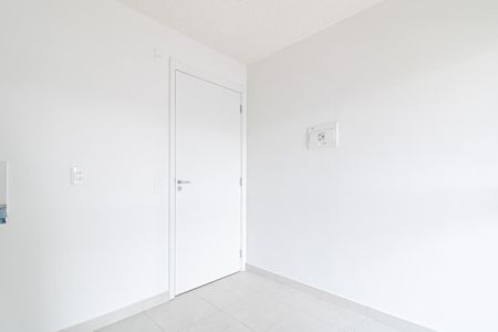Sala de apartamento à venda com 2 quartos, 34m² em Parque Industrial Tomas Edson, São Paulo