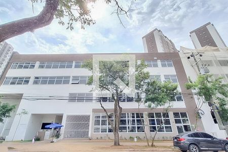 Apartamento à venda com 34m², 2 quartos e sem vaga Apartamento à venda com 34m², 2 quartos e sem vagaFachada