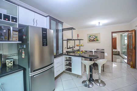 Casa à venda com 206m², 3 quartos e 6 vagas Casa à venda com 206m², 3 quartos e 6 vagasCozinha