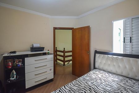 Casa à venda com 206m², 3 quartos e 6 vagas Casa à venda com 206m², 3 quartos e 6 vagasQuarto 1