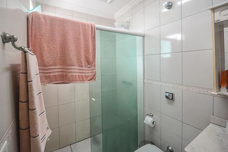 Casa à venda com 206m², 3 quartos e 6 vagas Casa à venda com 206m², 3 quartos e 6 vagasBanheiro da Suíte