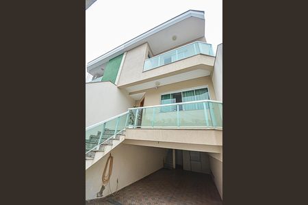 Casa à venda com 206m², 3 quartos e 6 vagas Casa à venda com 206m², 3 quartos e 6 vagasHall de entrada