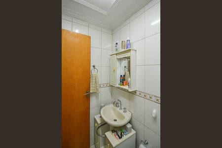 Casa à venda com 206m², 3 quartos e 6 vagas Casa à venda com 206m², 3 quartos e 6 vagasBanheiro