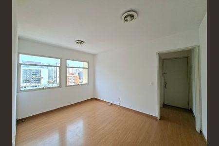 Sala de apartamento para alugar com 2 quartos, 73m² em Vila Olímpia, São Paulo