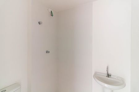 Apartamento à venda com 35m², 2 quartos e sem vaga Apartamento à venda com 35m², 2 quartos e sem vagaBanheiro