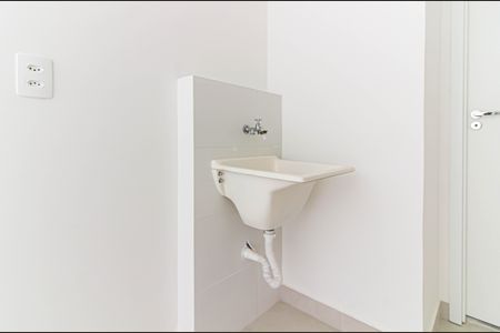 Apartamento à venda com 35m², 2 quartos e sem vaga Apartamento à venda com 35m², 2 quartos e sem vagaSala / Cozinha