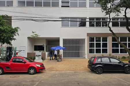 Apartamento à venda com 35m², 2 quartos e sem vaga Apartamento à venda com 35m², 2 quartos e sem vagaFachada