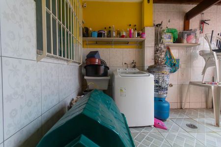 Casa à venda com 150m², 3 quartos e 3 vagas Casa à venda com 150m², 3 quartos e 3 vagasÁrea de Serviço