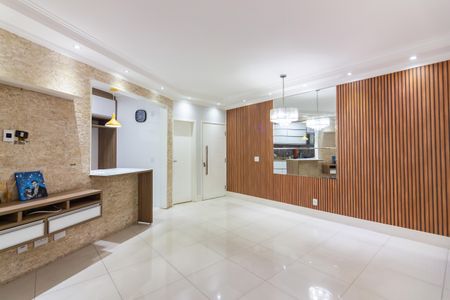 Apartamento à venda com 104m², 3 quartos e 2 vagas Apartamento à venda com 104m², 3 quartos e 2 vagasSala