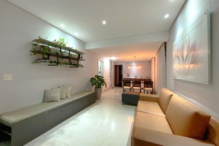 Apartamento para alugar com 110m², 3 quartos e 2 vagasSala