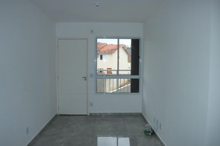 Sala de apartamento para alugar com 2 quartos, 47m² em Jardim Sandra, Cotia
