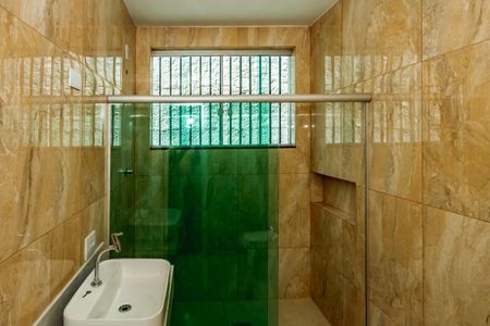 Casa à venda com 360m², 3 quartos e 2 vagasBanheiro da Suíte