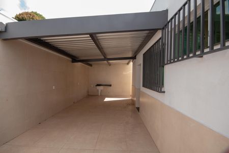 Casa à venda com 360m², 3 quartos e 2 vagasÁrea de Serviço