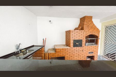 Casa à venda com 500m², 5 quartos e 5 vagas Casa à venda com 500m², 5 quartos e 5 vagasÁrea comum - Churrasqueira