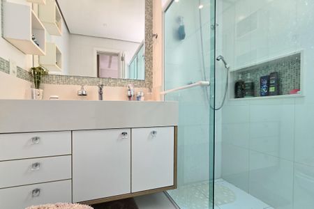 Apartamento à venda com 149m², 2 quartos e 3 vagas Apartamento à venda com 149m², 2 quartos e 3 vagasBanheiro - Suíte 1