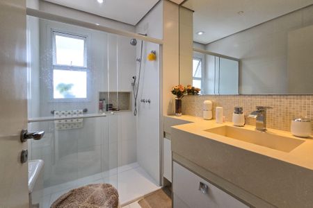 Apartamento à venda com 149m², 2 quartos e 3 vagas Apartamento à venda com 149m², 2 quartos e 3 vagasBanheiro - Suíte 2