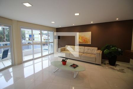 Apartamento à venda com 149m², 2 quartos e 3 vagas Apartamento à venda com 149m², 2 quartos e 3 vagasÁrea comum - Hall