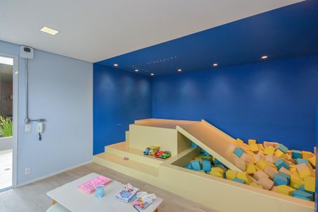 Apartamento para alugar com 46m², 2 quartos e 1 vaga Apartamento para alugar com 46m², 2 quartos e 1 vagaÁrea comum - Brinquedoteca