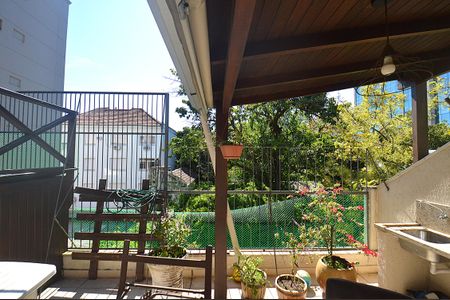 Apartamento à venda com 200m², 3 quartos e 2 vagasCobertura Vista