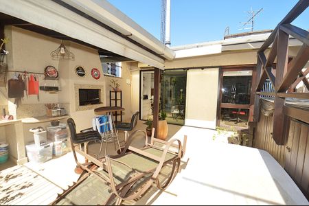 Apartamento à venda com 200m², 3 quartos e 2 vagasCobertura Churrasqueira