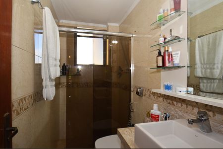 Apartamento à venda com 200m², 3 quartos e 2 vagasBanheiro da Suíte