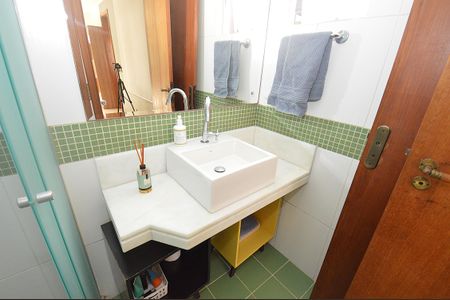 Apartamento à venda com 200m², 3 quartos e 2 vagasCobertura Banheiro 3