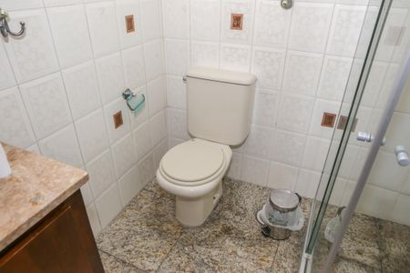 Apartamento à venda com 70m², 2 quartos e 1 vagaBanheiro da Suíte