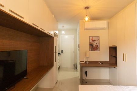Vista do Studio de kitnet/studio para alugar com 1 quarto, 20m² em Centro, Curitiba
