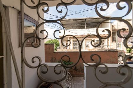 Vista do Quarto de casa de condomínio para alugar com 1 quarto, 55m² em Irajá, Rio de Janeiro