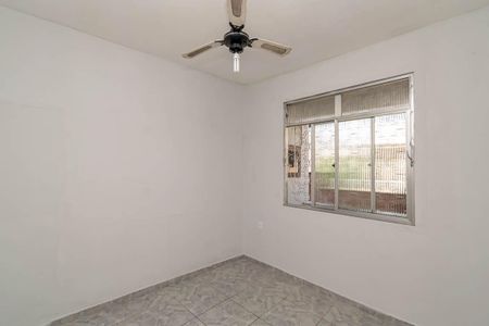 Quarto de casa de condomínio para alugar com 1 quarto, 55m² em Irajá, Rio de Janeiro