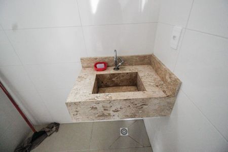 Apartamento à venda com 37m², 2 quartos e sem vagaBanheiro