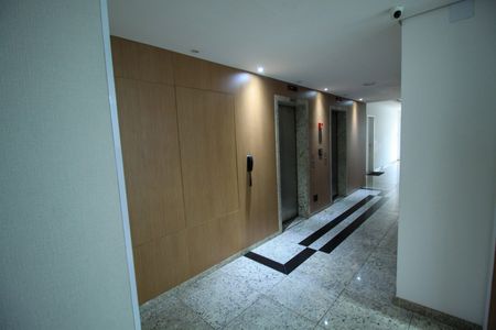 Apartamento à venda com 76m², 3 quartos e 2 vagas Apartamento à venda com 76m², 3 quartos e 2 vagasÁrea comum