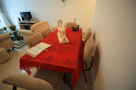 Apartamento à venda com 76m², 3 quartos e 2 vagas Apartamento à venda com 76m², 3 quartos e 2 vagasSala de Jantar