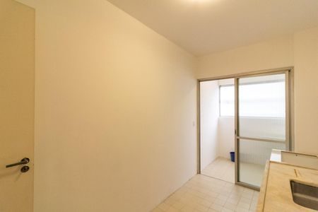 Apartamento à venda com 67m², 2 quartos e 1 vaga Apartamento à venda com 67m², 2 quartos e 1 vagaCozinha