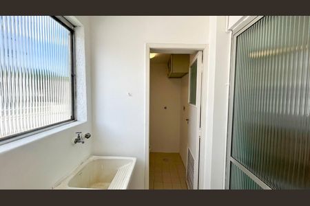 Apartamento à venda com 67m², 2 quartos e 1 vaga Apartamento à venda com 67m², 2 quartos e 1 vagaÁrea de Serviço