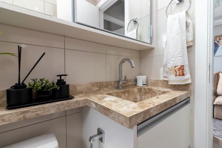 Apartamento à venda com 47m², 2 quartos e 1 vaga Apartamento à venda com 47m², 2 quartos e 1 vagaBanheiro