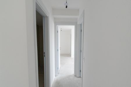 Apartamento à venda com 69m², 2 quartos e 1 vagaCorredor
