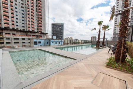 Apartamento à venda com 69m², 2 quartos e 1 vagaÁrea comum - Piscina