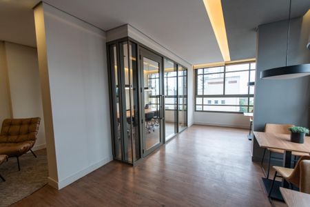 Apartamento à venda com 69m², 2 quartos e 1 vagaÁrea comum