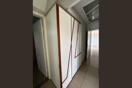 Apartamento à venda com 126m², 4 quartos e 2 vagas