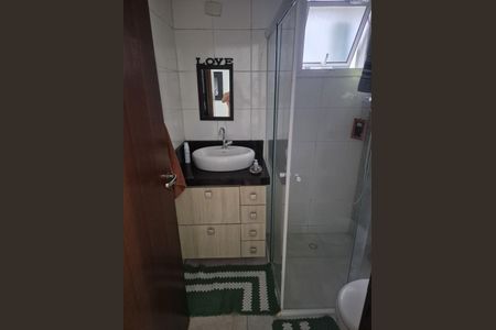 Casa à venda com 180m², 3 quartos e 2 vagas