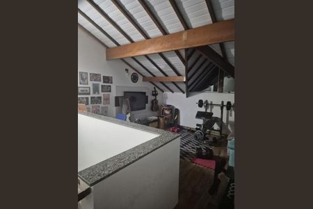 Casa à venda com 180m², 3 quartos e 2 vagas