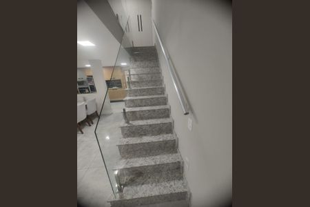 Casa à venda com 241m², 3 quartos e 5 vagas