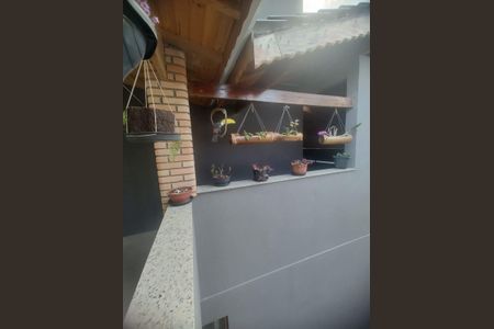 Casa à venda com 241m², 3 quartos e 5 vagas